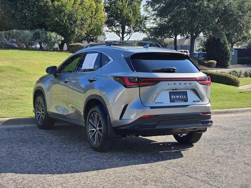2025 Lexus NX 250 Base