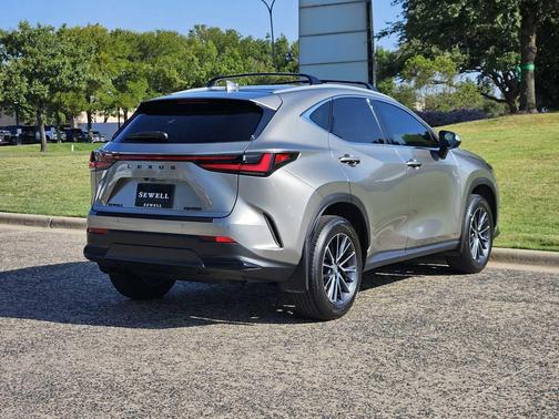 2025 Lexus NX 250 Base
