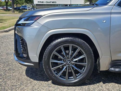 2023 Lexus LX 600 Base
