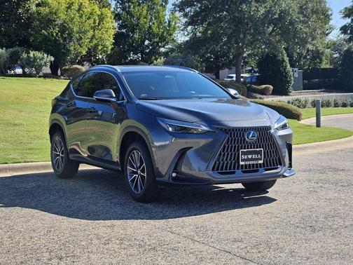 2025 Lexus NX 250 Premium