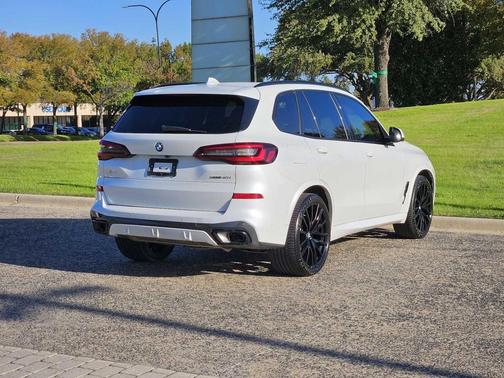 2023 BMW X5 xDrive40i