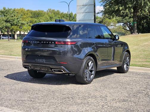 2024 Land Rover Range Rover Sport SE