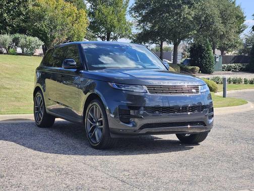 2024 Land Rover Range Rover Sport SE