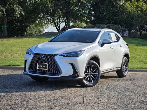 2025 Lexus NX 250 Premium
