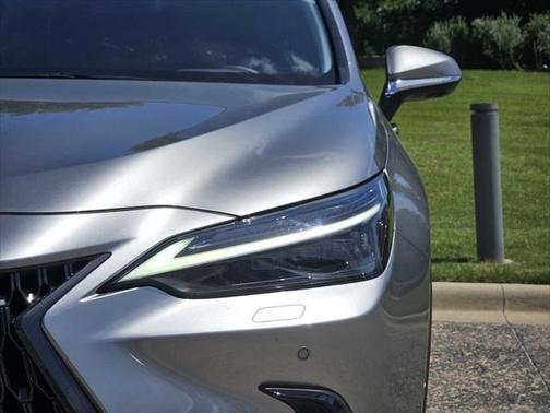 2022 Lexus NX 350h Luxury