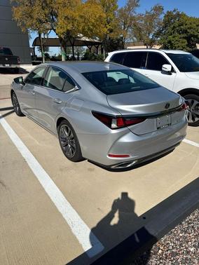 2021 Lexus ES 350 Base