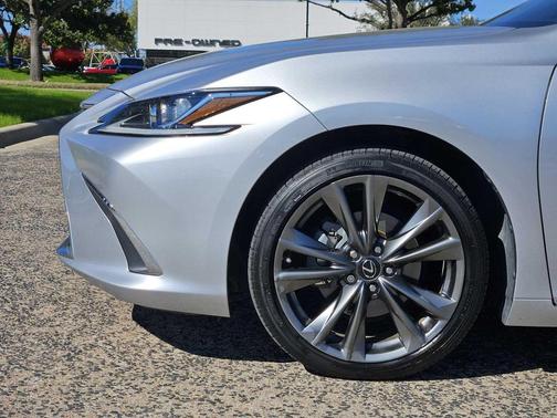2021 Lexus ES 350 Base