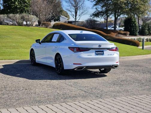 2022 Lexus ES 350 F Sport