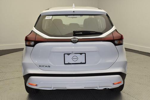 Fresh Powder 2025 Nissan Kicks Play S