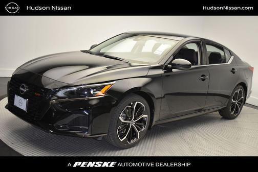 2025 Nissan Altima SR FWD