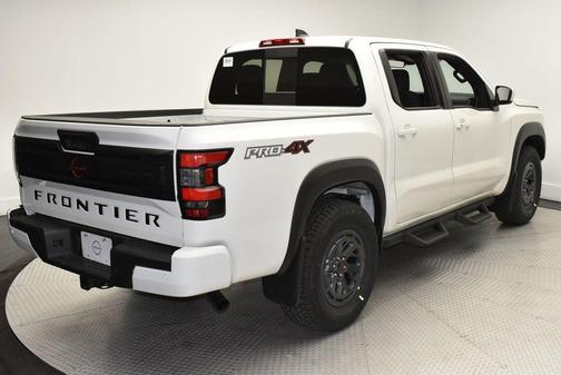 Glacier White 2026 Nissan Frontier PRO-4X