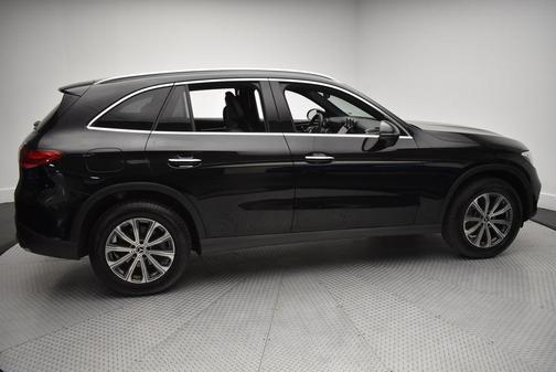 2024 Mercedes-Benz GLC 300 4MATIC