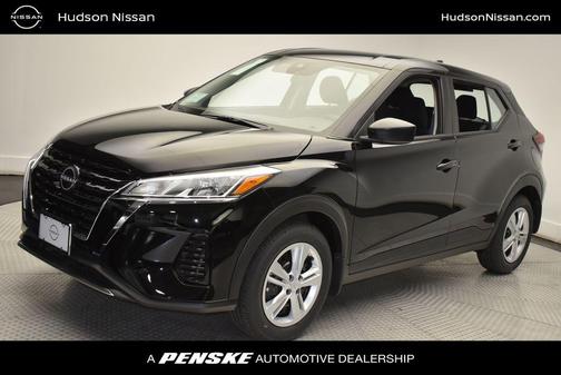 2025 Nissan Kicks Play S