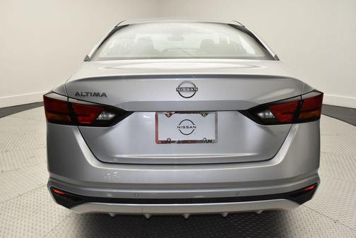 2024 Nissan Altima S FWD