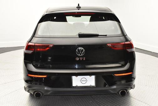 2024 Volkswagen Golf GTI 2.0T S DSG