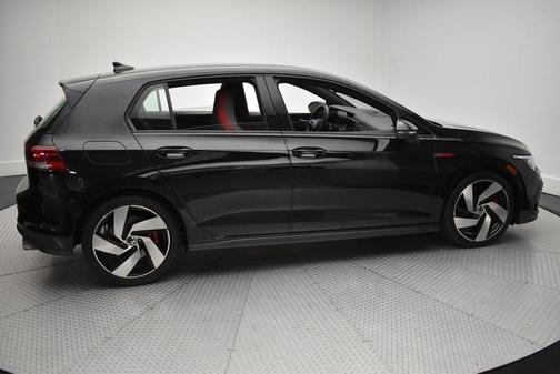 2024 Volkswagen Golf GTI 2.0T S DSG