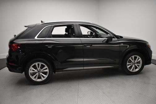 2023 Audi Q3 Premium 45 TFSI S line quattro Tiptronic