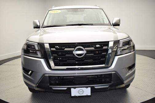 Brilliant Silver Metallic 2024 Nissan Armada SL