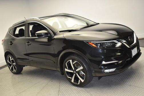 2020 Nissan Rogue Sport SL