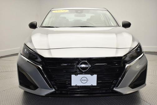 2024 Nissan Altima S FWD