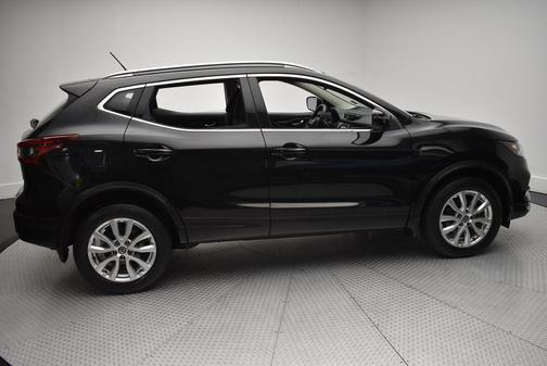 2021 Nissan Rogue Sport SV