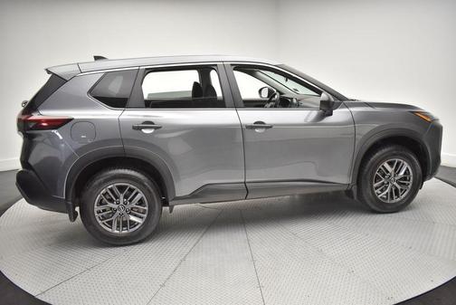 Gun Metallic 2022 Nissan Rogue S