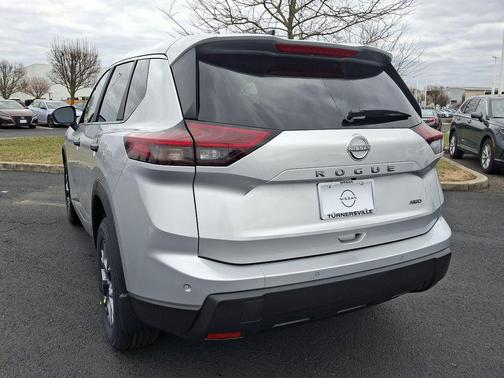 2025 Nissan Rogue S