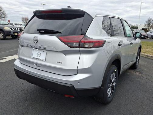 2025 Nissan Rogue S