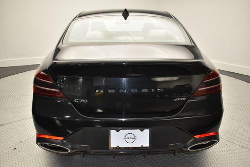 2024 Genesis G70 2.5T AWD