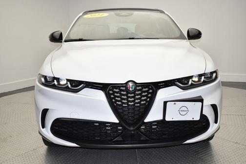 2024 Alfa Romeo Tonale Veloce EAWD