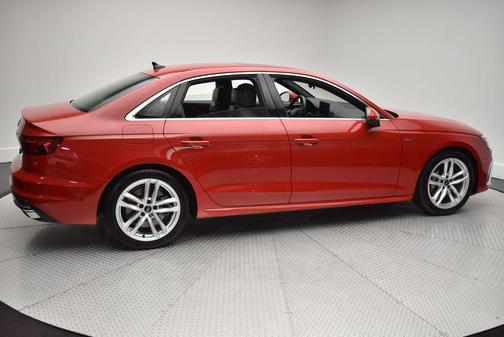 2023 Audi A4 45 S line Premium Plus