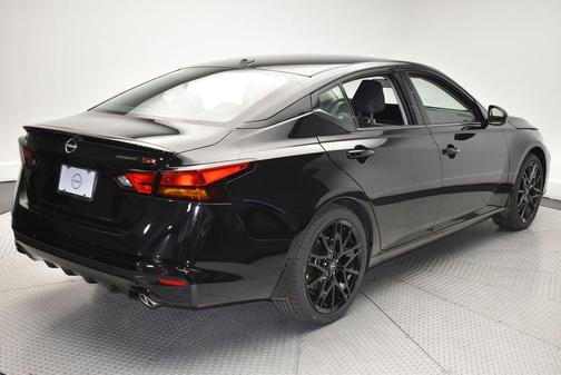 Black 2026 Nissan Altima 2.5 SR