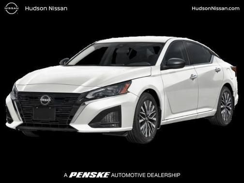Pearl White Tricoat 2026 Nissan Altima 2.5 SV