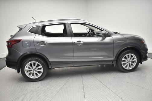 Gun Metallic 2021 Nissan Rogue Sport SV