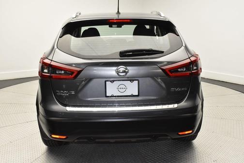 Gun Metallic 2021 Nissan Rogue Sport SV
