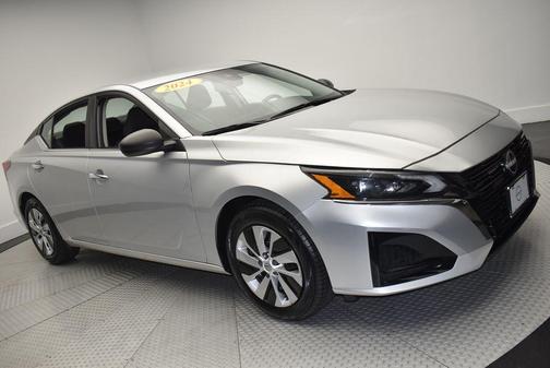 2024 Nissan Altima S FWD