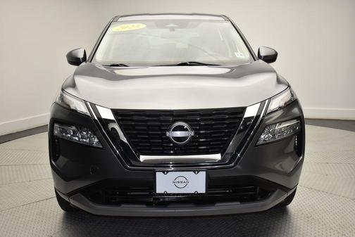 Gun Metallic 2023 Nissan Rogue SV