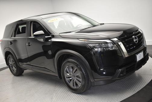 2024 Nissan Pathfinder S 4WD