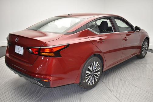 Scarlet Ember Tintcoat 2026 Nissan Altima SV