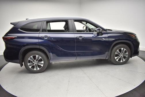 Blueprint 2025 Toyota Highlander XLE