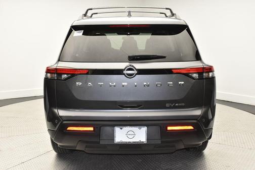 2023 Nissan Pathfinder SV 4WD