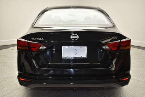 Black 2024 Nissan Altima 2.5 SV