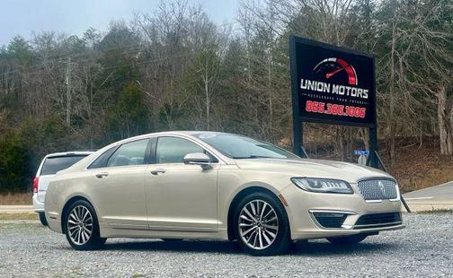 2017 Lincoln MKZ Select