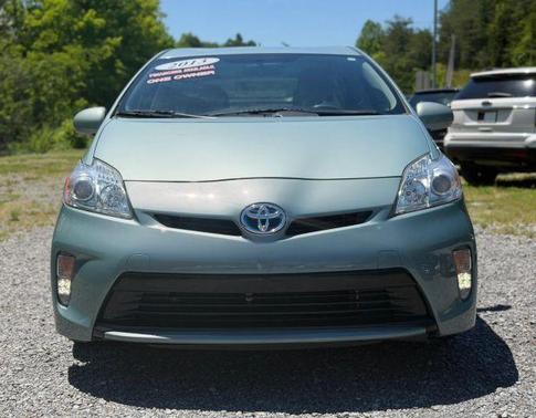 Green 2013 Toyota Prius Two