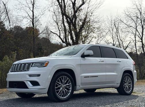 2018 Jeep Grand Cherokee Summit