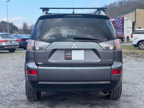 2008 Mitsubishi Outlander XLS