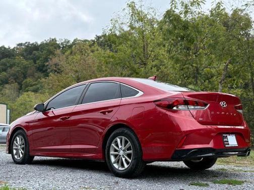 2018 Hyundai SONATA SE