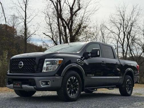 2017 Nissan Titan PRO-4X
