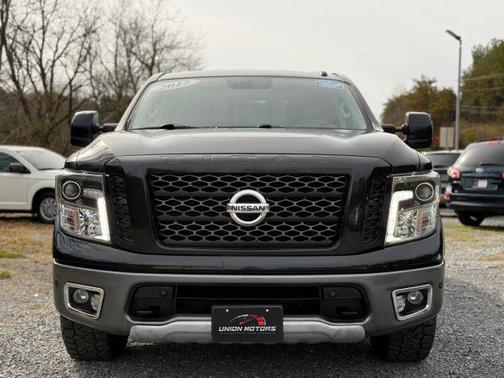 2017 Nissan Titan PRO-4X