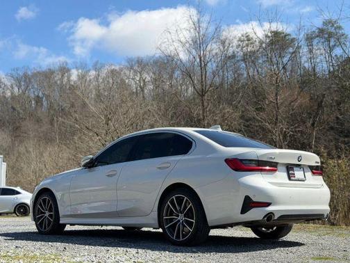 2020 BMW 330 i xDrive